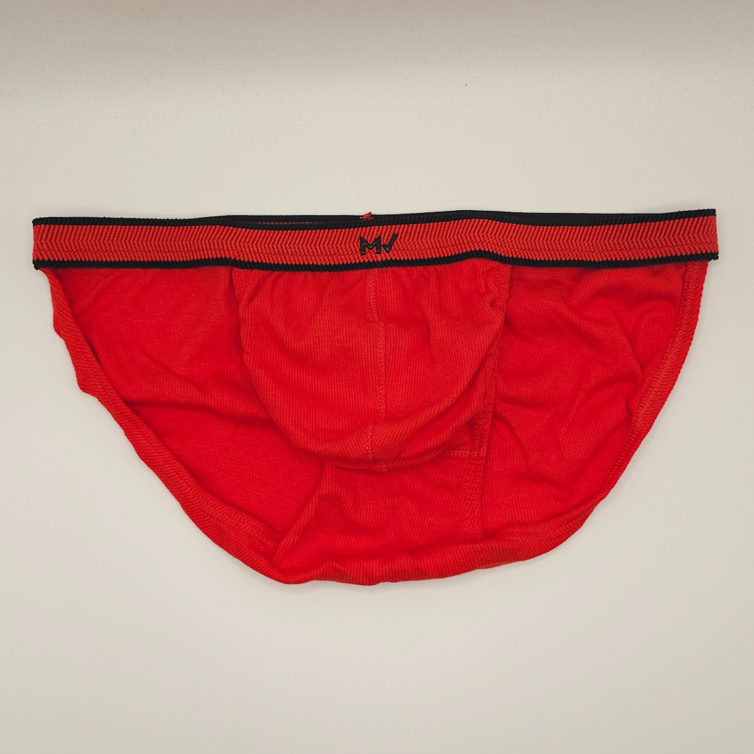 Modus Vivendi Tanga Exclusive (red)